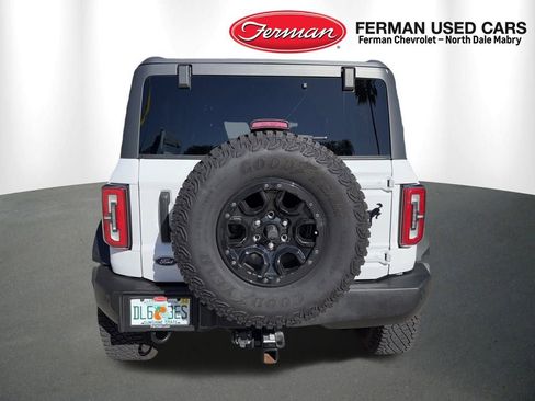 Used 2022 Ford Bronco Wildtrak image 11