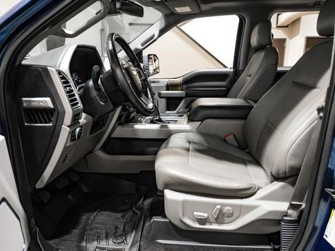 Used 2016 Ford F150 Lariat w/ Equipment Group 502A Luxury RWD image 4