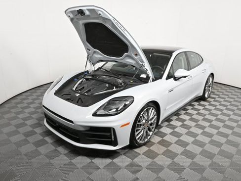 New 2026 Porsche Panamera 4 image 35
