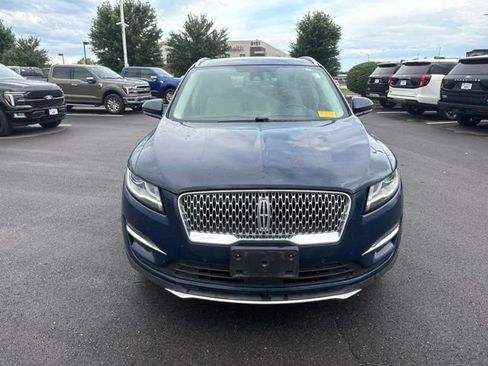 Used 2019 Lincoln MKC Reserve AWD/4WD image 2