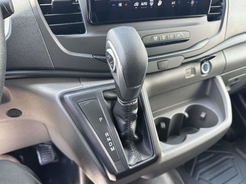 New 2026 Ford Transit 250 148 Medium Roof image 19