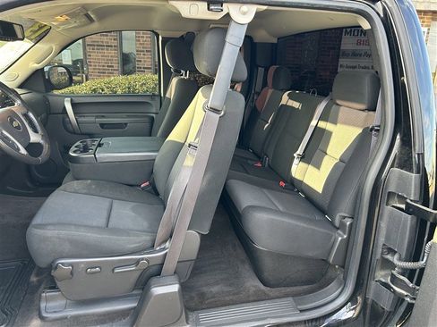 Used 2013 Chevrolet Silverado 1500 LT image 6