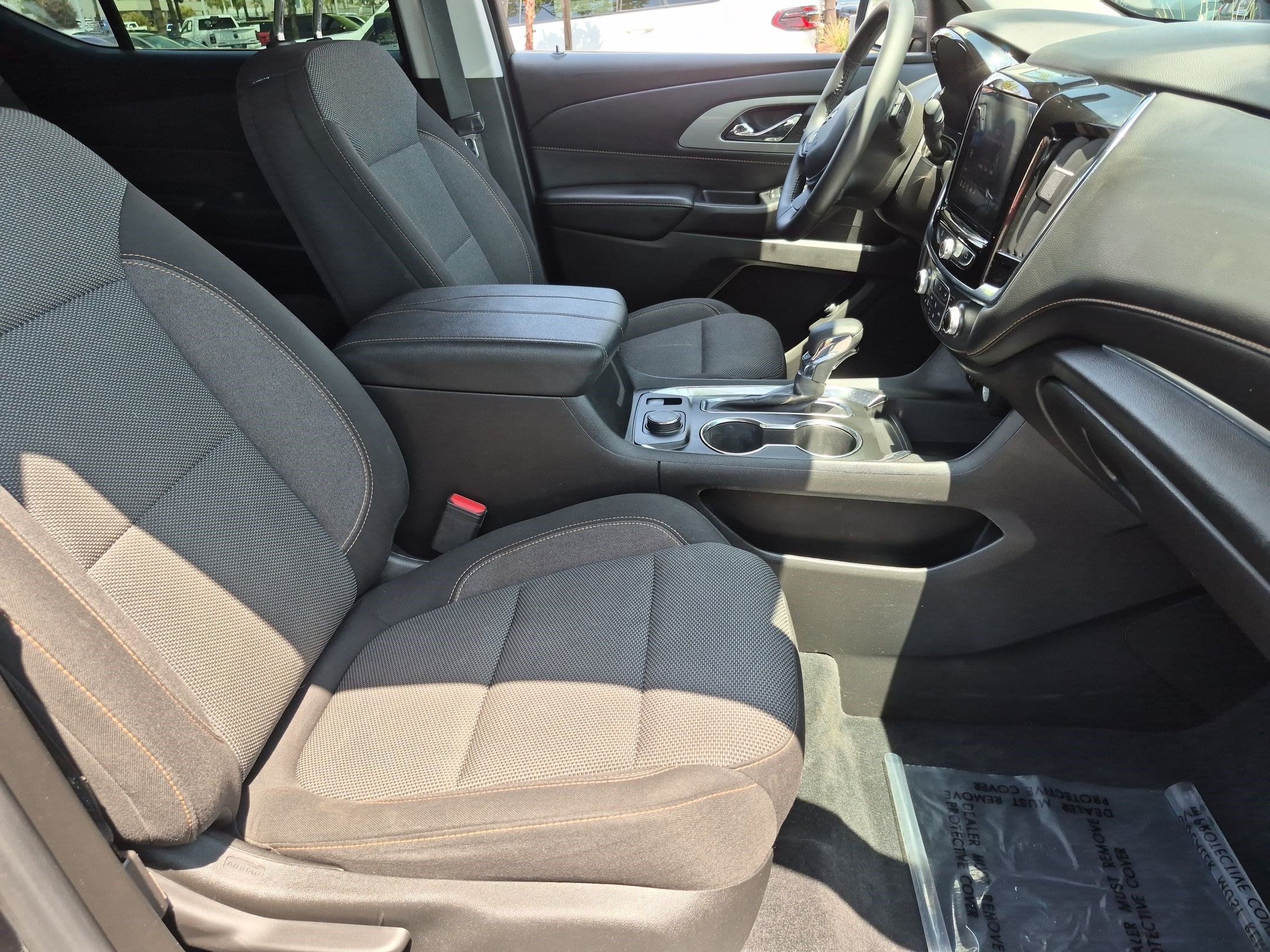 Used 2021 Chevrolet Traverse LT AWD/4WD image 34