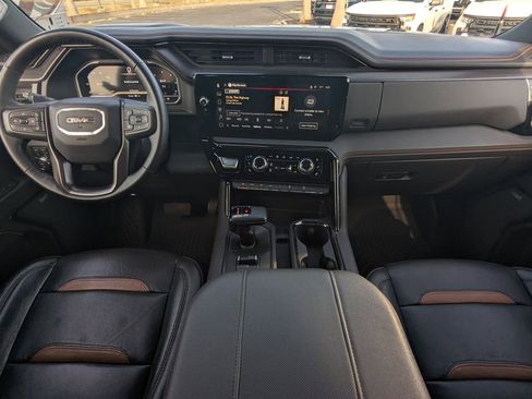 Used 2024 GMC Sierra 1500 AT4 w/ Technology Package image 17