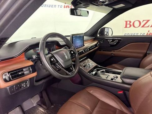Used 2022 Lincoln Aviator Reserve w/ Elements Package Plus RWD image 12