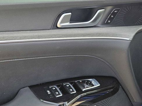 Used 2025 Kia K5 EX image 25