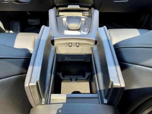 Certified 2022 Mercedes-Benz GLS 450 4MATIC image 17