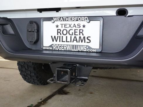 Used 2025 Jeep Gladiator Sport AWD/4WD image 28