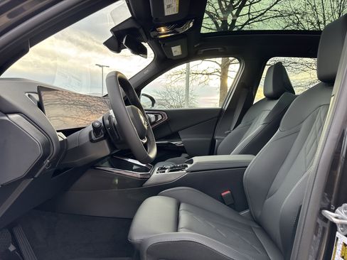 New 2026 BMW X3 xDrive30 w/ Premium Package image 10