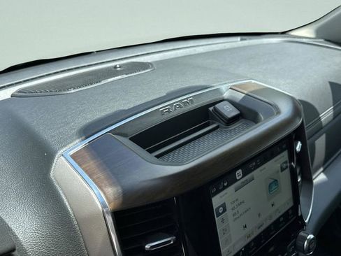 Certified 2022 RAM 1500 Laramie RWD image 33
