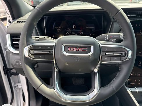 New 2027 GMC Terrain Elevation w/ Technology Package II AWD/4WD image 19
