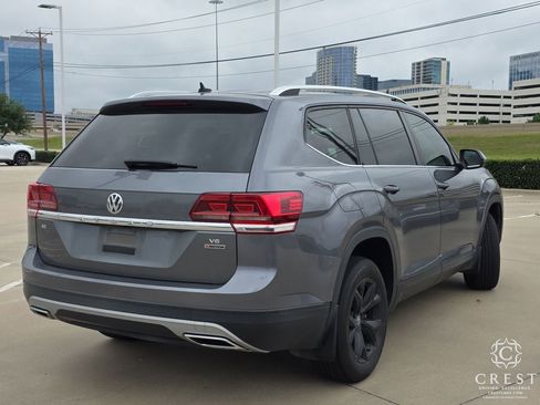 Used 2018 Volkswagen Atlas SE AWD/4WD image 5