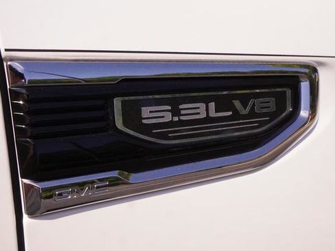 Used 2024 GMC Sierra 1500 SLT w/ SLT Premium Plus Package AWD/4WD image 47