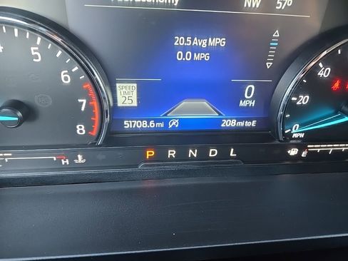 Used 2024 Ford Explorer Limited image 42