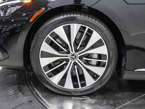 Used 2023 Mercedes-Benz EQE 500 4MATIC Sedan image 9
