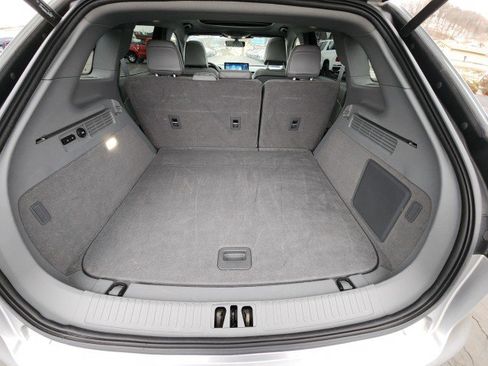 Used 2022 Lincoln Nautilus Reserve image 20