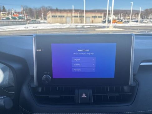 Used 2024 Toyota RAV4 AWD Hybrid image 27