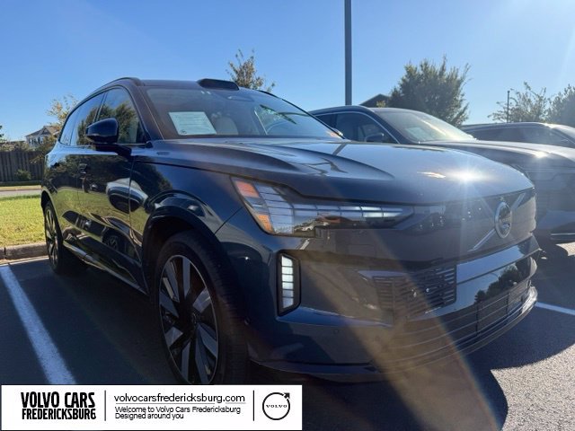 Used 2025 Volvo EX90 Ultra AWD/4WD image 1