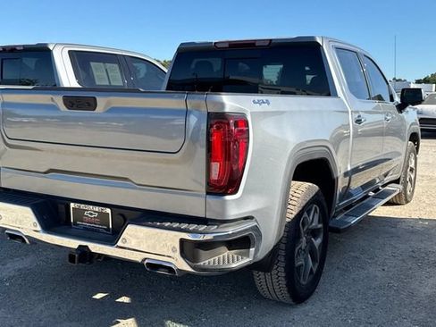 Used 2025 GMC Sierra 1500 SLT w/ SLT Premium Plus Package AWD/4WD image 5