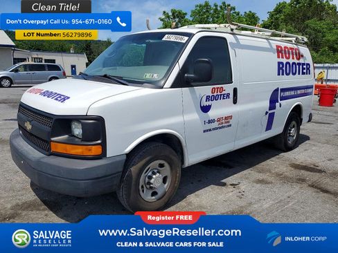 Used 2015 Chevrolet Express 2500 RWD image 1