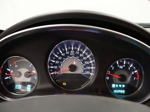 Used 2012 Chrysler 200 Touring image 4