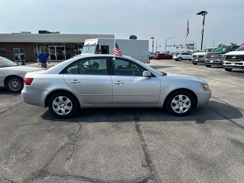Used 2008 Hyundai Sonata GLS FWD image 4