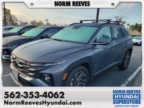 Used 2025 Hyundai Tucson Limited FWD image 1
