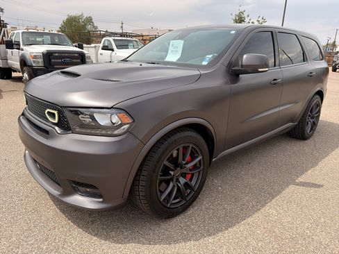 Used 2018 Dodge Durango SRT w/ Technology Group AWD/4WD image 3