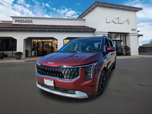 New 2026 Kia Carnival EX image 3