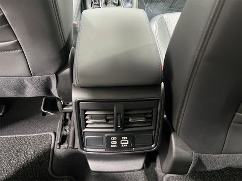 Certified 2025 Subaru Forester Limited w/ Popular Package #1 image 21