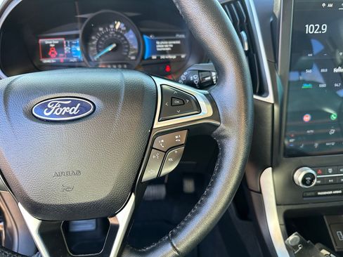 Used 2024 Ford Edge SEL w/ Sport Appearance Package image 22