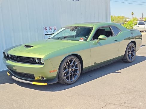 Used 2021 Dodge Challenger GT w/ Blacktop Package RWD image 3