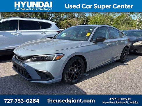Used 2024 Honda Civic Sport image 1