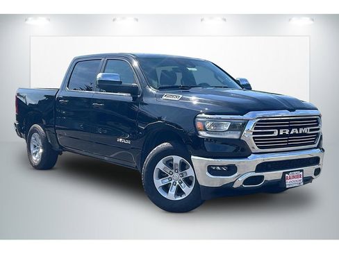 Used 2023 RAM 1500 Laramie AWD/4WD image 1