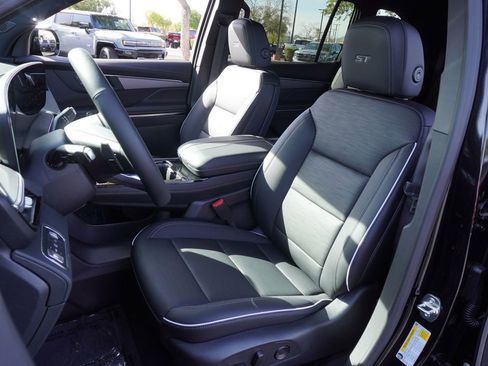 New 2026 Buick Enclave Sport Touring w/ Power Package image 14