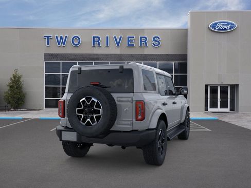 New 2026 Ford Bronco Outer Banks AWD/4WD image 8