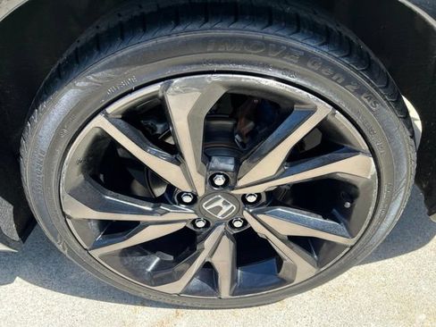 Used 2021 Honda Civic Sport image 10