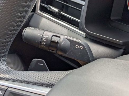 Used 2024 Mitsubishi Outlander SE Black Edition FWD image 24