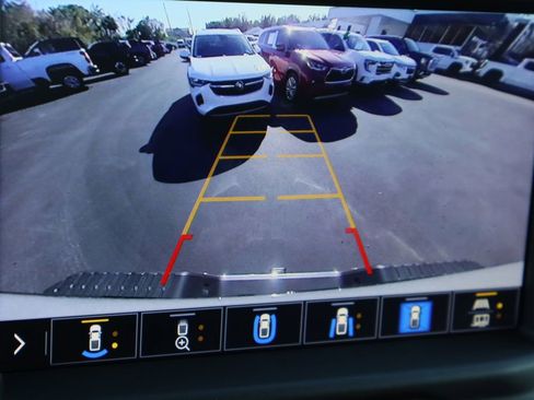 Used 2023 Chevrolet Silverado 2500 LTZ w/ LTZ Premium Package image 17