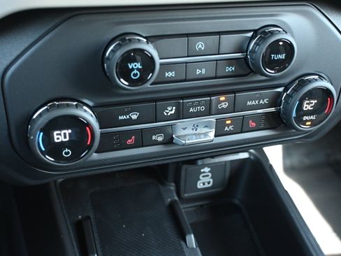 New 2026 Ford Bronco Big Bend AWD/4WD image 25