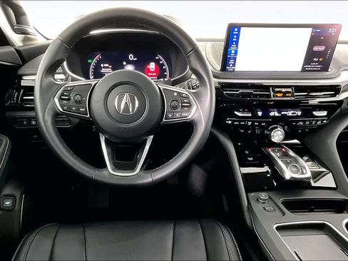 Used 2025 Acura MDX SH-AWD w/ Technology Package image 5