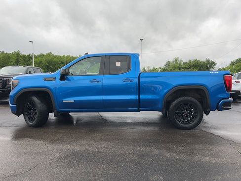 Used 2023 GMC Sierra 1500 Elevation AWD/4WD image 2