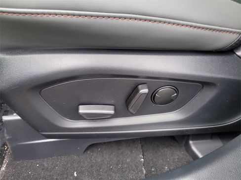 New 2025 Ford Explorer Active w/ Active Comfort Package image 19