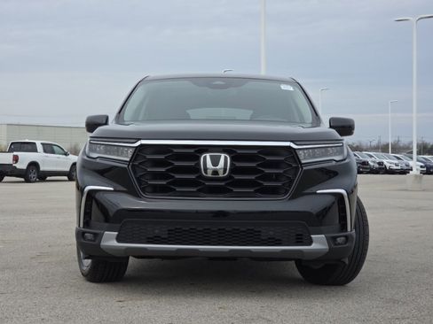 Used 2025 Honda Pilot EX-L image 14