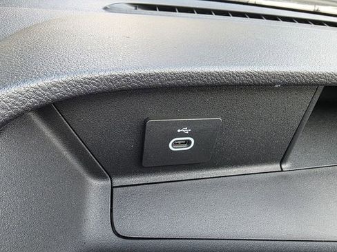 New 2026 Ford Transit 250 148 Medium Roof image 20