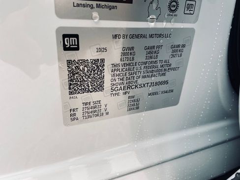 New 2026 Buick Enclave Avenir w/ Super Cruise Package image 35