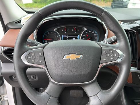 Used 2018 Chevrolet Traverse High Country AWD/4WD image 21