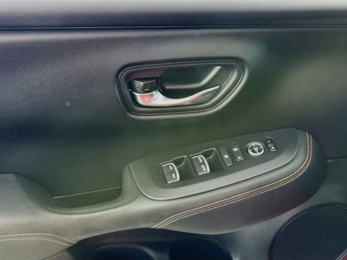 Used 2024 Honda HR-V Sport image 19