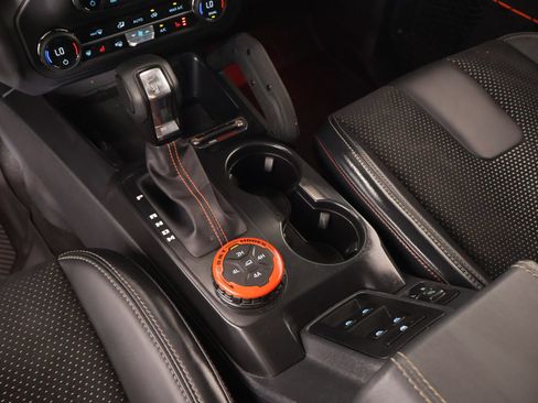 Used 2025 Ford Bronco Raptor AWD/4WD image 9