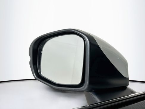 Used 2024 Honda CR-V EX-L image 16